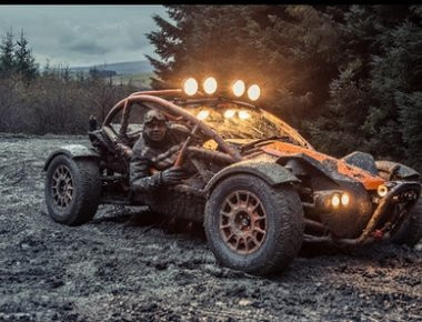 Βίντεο: «Στις λάσπες» με ένα Ariel Nomad